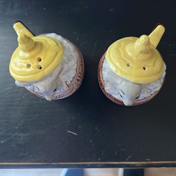 Vintage Salt and Pepper Shakers Sombrero Mouse in Beer Mug - Picture 2 of 8